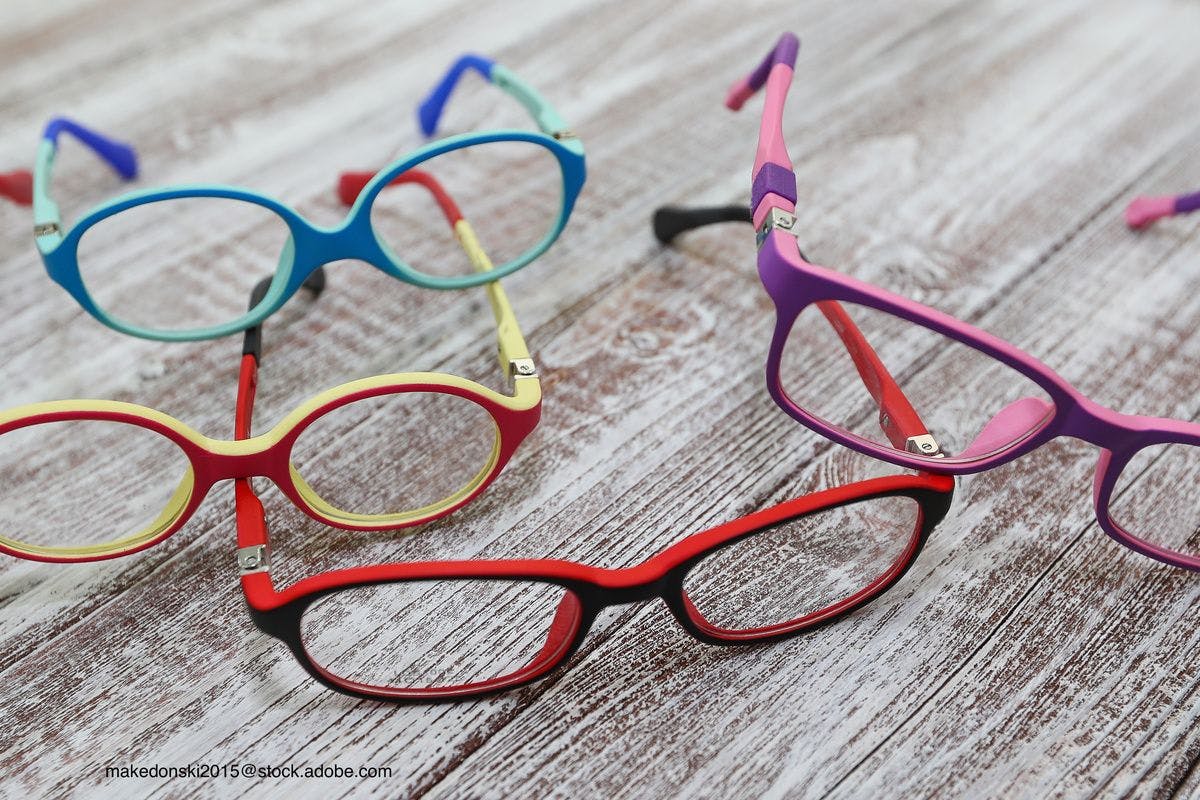 School vision screening and eyeglass programs lead to eyeglass wearing compliance