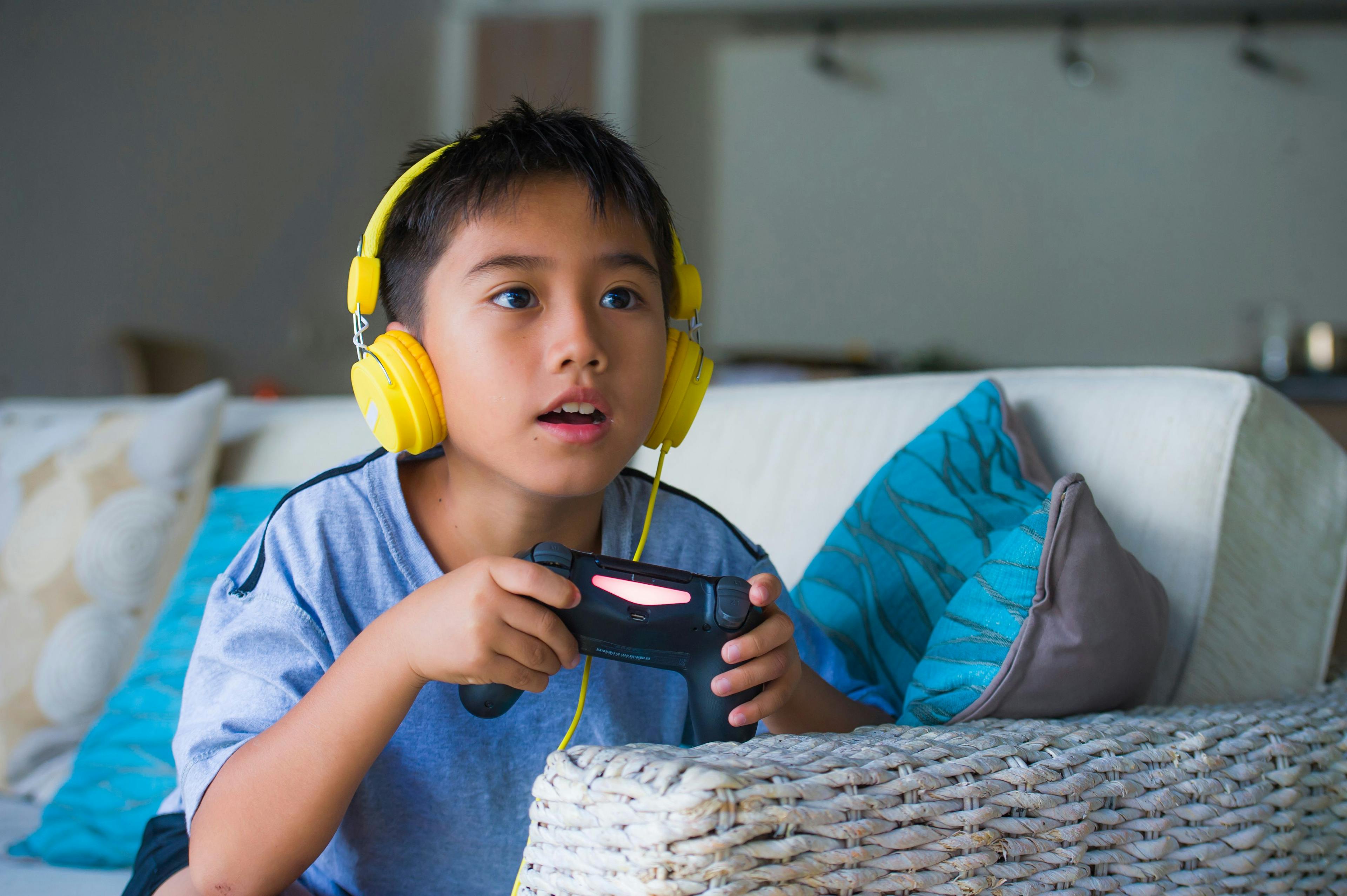 Video gaming improves cognitive performance in children