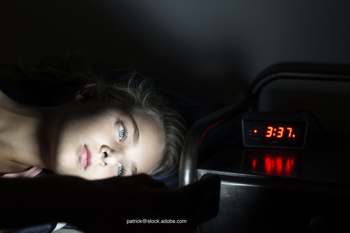 Using a program to combat teen insomnia