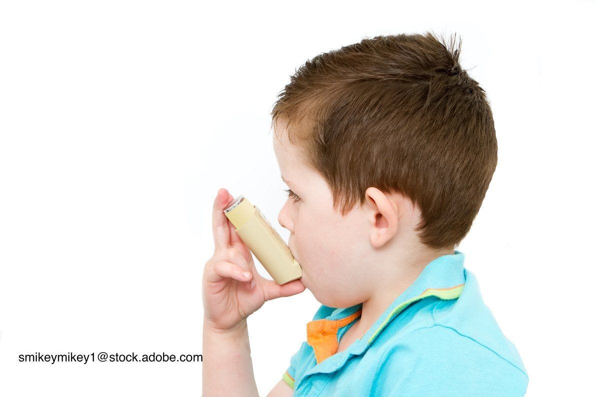 child with asthma