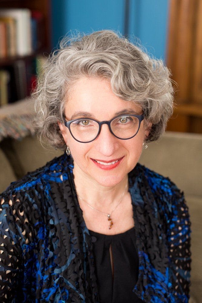 headshot of Lisa S. Lombard, PhD